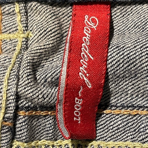 Guess sz 28 daredevil boot cut low rise approx 8 - 8.5 inches - Picture 7 of 13